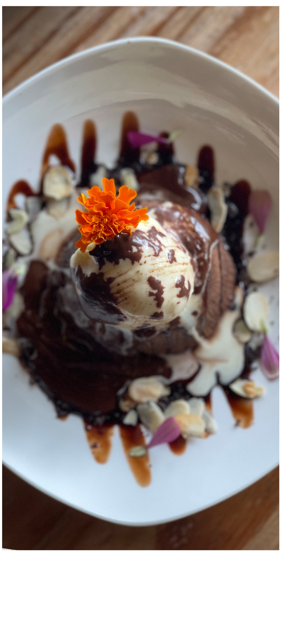 Lava cake with gelato