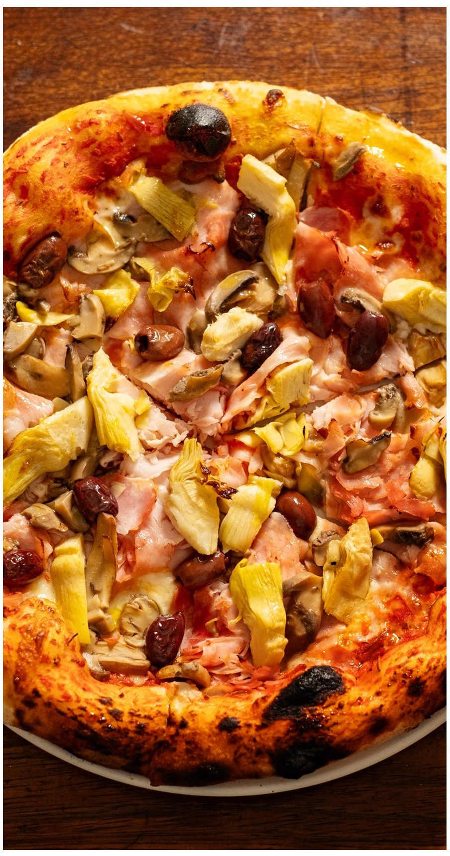 Capricciosa pizza