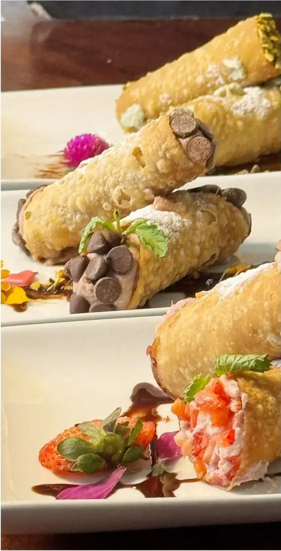 Cannoli with ricotta and chocolate chips